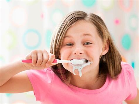 Are You Brushing Your Teeth Wrong Heres Four Top Tips For Better