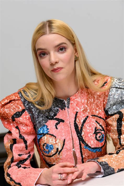 All images, video footage and other media are copyright to their respective owners, no copyright infringement is intended. Anya Taylor Joy - "Emma." Photocall at The Four Seasons Hotel in Beverly Hills • CelebMafia