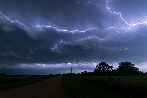 Megaflash Explained A Texas Aandm Scientist Witnessed The Record Setting