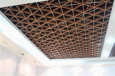 China Aluminum Triangle Grid Ceiling Photos And Pictures Floating