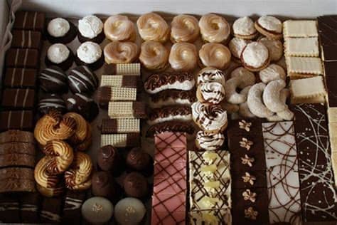 Many slovaks are roman catholics so this cookies are a popular dessert and treat at christmas. slovak christmas cakes | Slovak recipes, Holiday ...