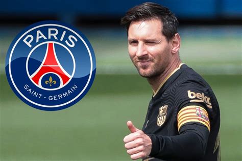 Lionel Messi offered 'unbeatable' threeyear contract by PSG as French