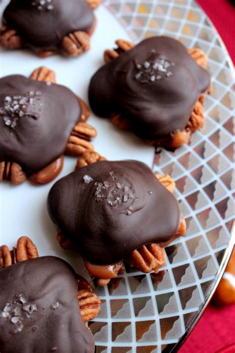 This recipe calls for 3/4 cup of salted caramel sauce. How To Make Turtles With Kraft Caramel Candy : How To Make ...