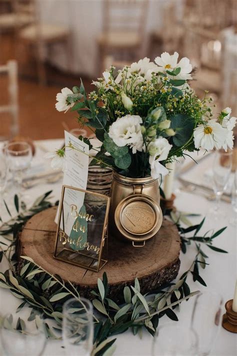18 Chic Rustic Wedding Centerpieces With Tree Stumps