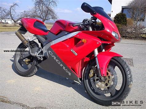 Wet, multiple discs, cable operated. Cagiva mito 125 seven speed ALEBIAFRICANCUISINE.COM