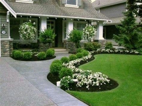 49 Stunning Front Yard Landscaping Design Ideas Courtyard Landscaping