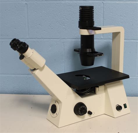 Carl Zeiss Axiovert 40 C Inverted Microscope