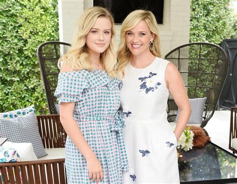 Reese Witherspoon Reveals Surprising Fact About Daughter Ava Photo