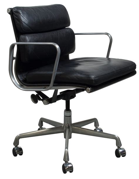 Herman miller eames chair on alibaba.com are available in a number of attractive shapes and colors. Herman Miller Eames Used Leather Soft Pad Chair, Black ...