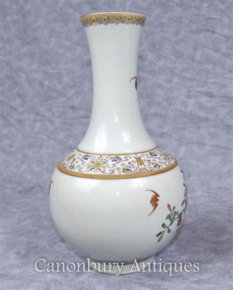 Pair Japanese Porcelain Urns Vases Bulbous Floral Arita Ware