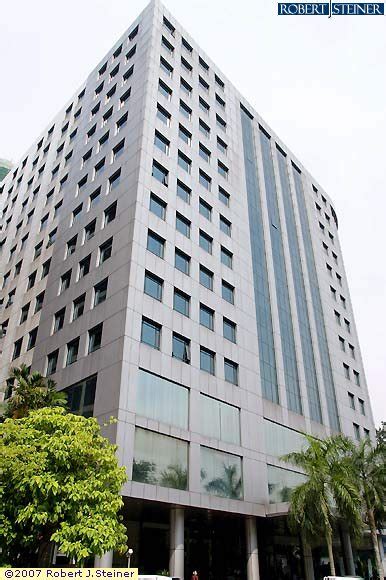 It owns six office buildings with a total net lettable are of 1.49 million square feet (excluding carparks): Kuala Lumpur Guide : Kuala Lumpur Images of Wisma UOA ...
