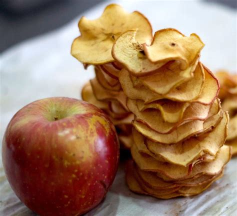Homemade Crunchy Apple Chips Recipe