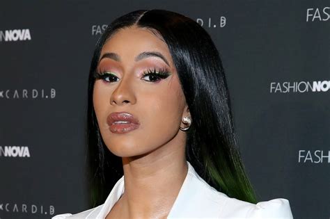 Who Is Cardi B Everything You Need To Know About The American Rapper