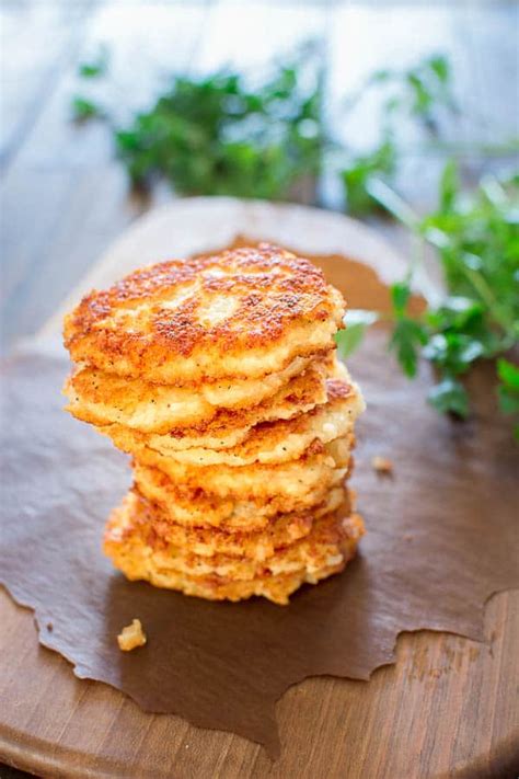 Potato pancakes don't have to be greasy… or hard to make. CLASSIC POTATO PANCAKES - THE COUNTRY FOOD