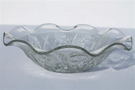 Vintage Iris And Herringbone Pattern Clear Glass Bowl Jeannette Depression Glass