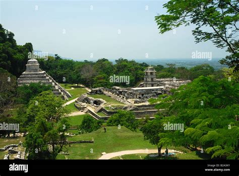 The Mayan Ruins At Palenque Mexico Stock Photo Alamy