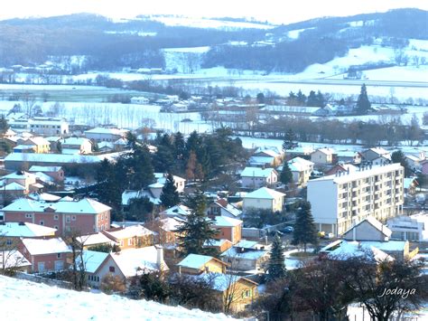 Find your nearby intermarché supermarkets: Photo à Saint-Jean-de-Bournay (38440) : Saint-Jean-de ...