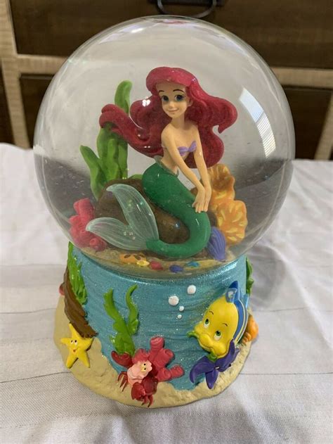 Enesco Disney The Little Mermaid Musical Snow Globe Ariel Under The Sea