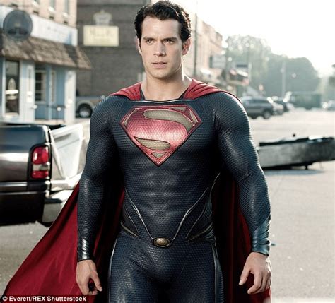 Supermans Henry Cavill Spotted Cosying Up To A Bristol University