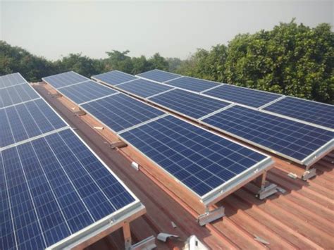 Jinko do not rely on any other company to source their components. Hybrid Solar Power Plant, Plant Capacity: 5 Kw, Rs 70000 ...