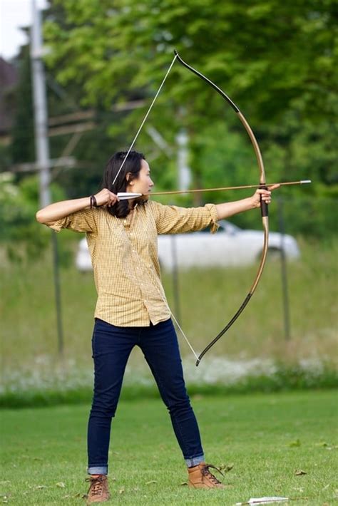 A Complete Guide On How To Tune A Recurve Bow Itishooting