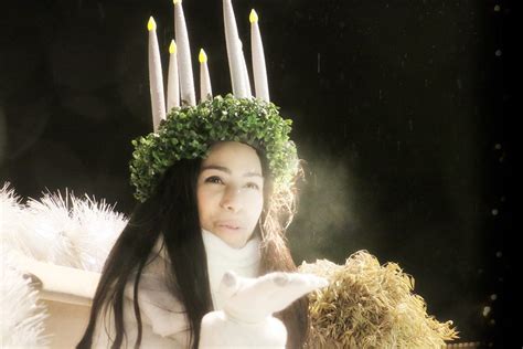 Thousands Observe Lucia Parade In Rainy Helsinki Finland Today News