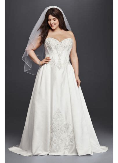 Whatever the season, find the perfect plus size dresses for weddings in our selection at simply be. Strapless Satin Plus Size Ball Gown Wedding Dress | David ...