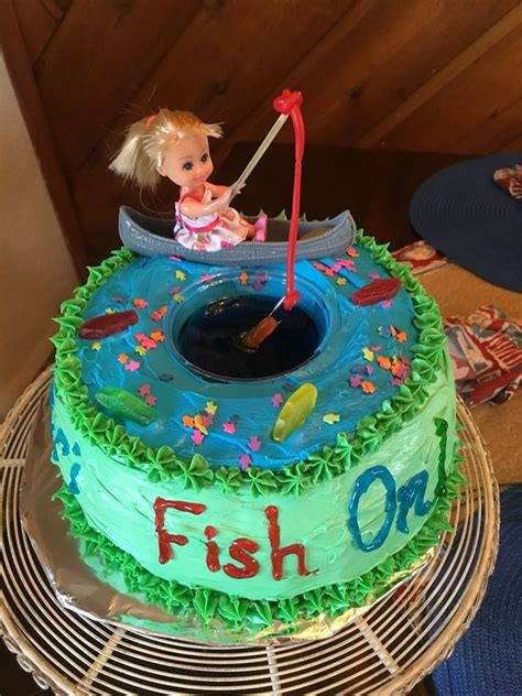 From raspberry pink velvet cake to cookies and ice cream cake, these delicious options will be a hit at any party. 21+ Marvelous Picture of Fish Birthday Cakes | Fish cake ...