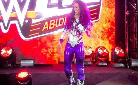 Wwe Made History With The First Womens Wrestling Match In Abu Dhabi