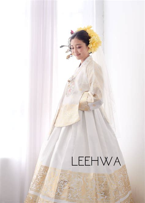 Bridal Hanbok Leehwa Wedding And Hanbok