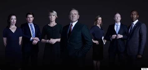 Season 1 of house of cards was released in its entirety on february 1, 2013. 8 Revelations About 'House Of Cards' From Creator Beau ...