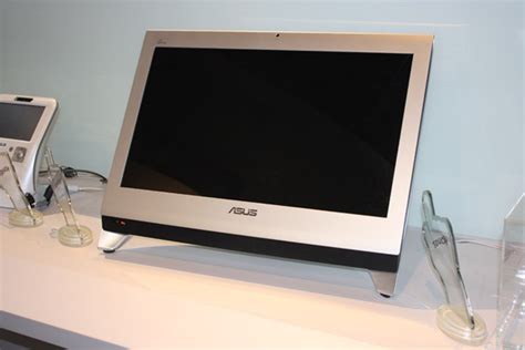 Asus Eeetop 3d Concept All In One In Video Notebook Italia