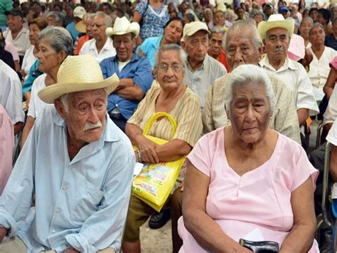Así, limita al norte con estados unidos, al este con belice, guatemala y el mar caribe, y al oeste con el océano pacífico. Hoy inicia la entrega de 68 y más en los ejidos | La ...