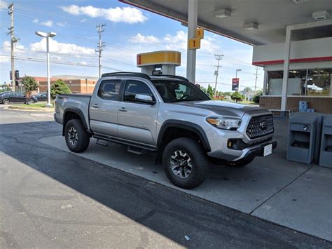 Luckily, your tire size is easy to figure out. Post your 265/75 16s! in 2020 | Toyota tacoma trd sport ...