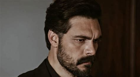 Halil Ibrahim Ceyhan Je Najpopularniji Turski Glumac Na Mre Ama U