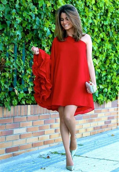 Red Fashion Look Fashion African Fashion Fashion Dresses Womens