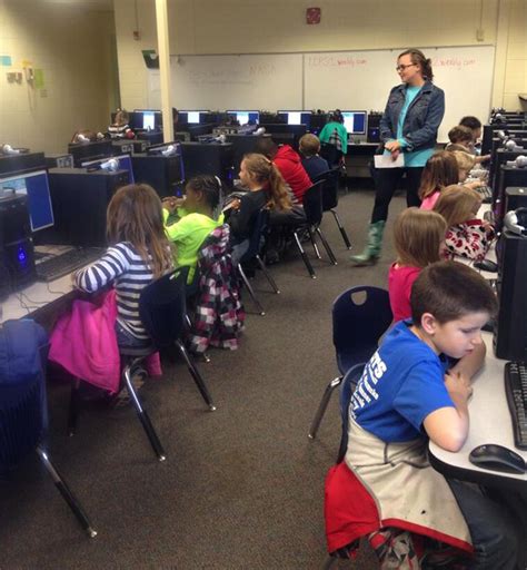 Lee County School System Offers Tuition Free Option