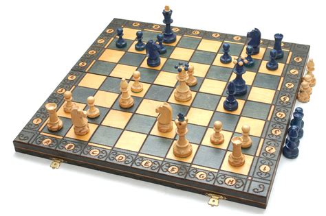 Setting up a chess board and all your questions, made easy here. How to Set up a Chessboard (with Downloadable Rule Sheets)