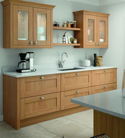 Wood commonly used to make this style of cabinetry includes maple, birch, cherry, and red oak. Cambridge Shaker Oak - Shaker Style Kitchen Cabinet Doors