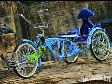 I love all of the custom low rider bicycles of southern california. Nino Malo Lowrider Bike - Lowrider Magazine