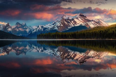 Papel De Parede Canadá Colorida Reflexão Natureza Montanhas