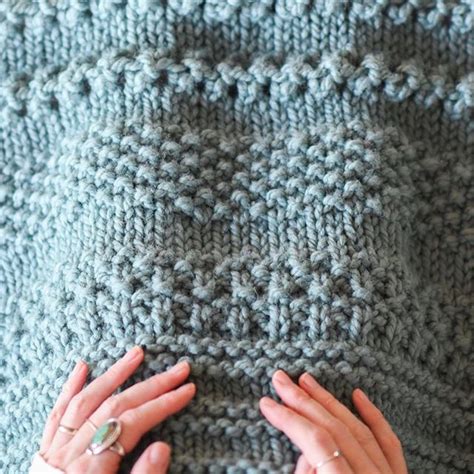Winter Cuddler Throw Blanket Knitting Pattern Mama In A Stitch