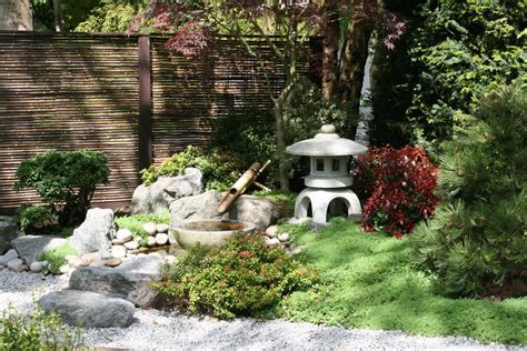 Kodai Maru Yukimi Japanese Stone Lantern For Oriental Gardens Kyoto Range Japanese Rock