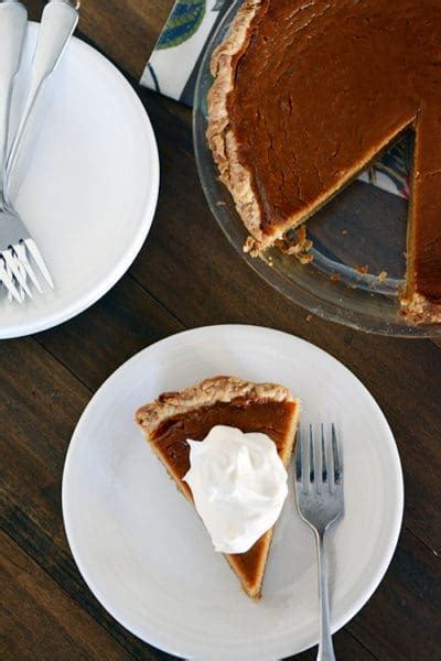 Classic Pumpkin Pie Recipe Lots Of How Tos Mel S Kitchen Cafe