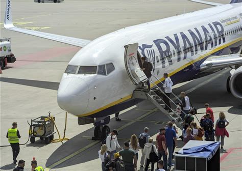 Ryanair Wizz Air Easyjet Jet Tui I British Airways Zasady Baga U