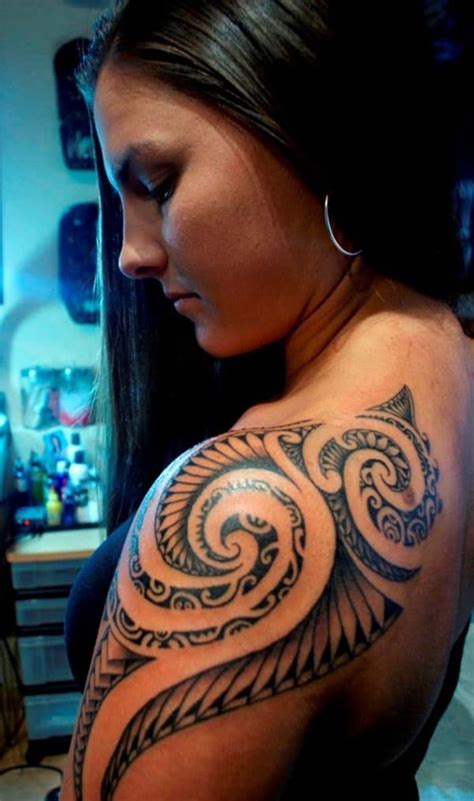 tribal samoan tattoos  men women ultimate guide
