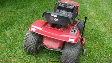 Lawn Chief 440 Riding Mower In Wamego Ks Item C1206 Sold Purple Wave