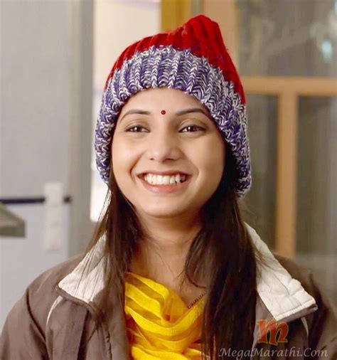 Actress sayali sanjeev shows us all the stuff that she carries in her bag! Sayali Sanjeev Gauri Kahe Diya Pardes Marathi Actress Age ...