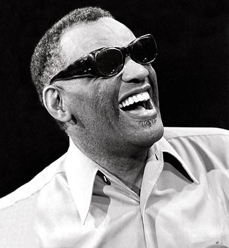 Ray charles' ten greatest hits, including georgia on my mind, what'd i say, i got a woman, hit the road jack, and i can't stop loving you. born september 23, 1930 in albany, georgia, ray charles was one of the most versatile recor. La Décima Parada: Ray Charles Biografía