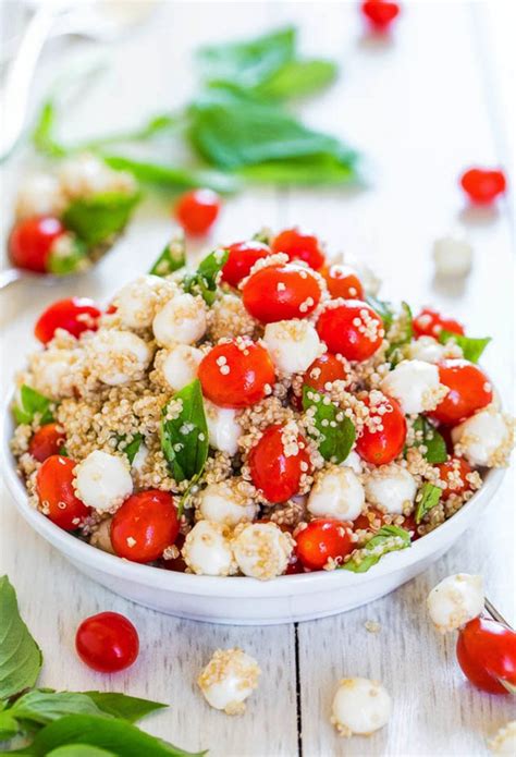 1/5 de protéines et 4/5 de végétaux, c'est une formule parfaite pour une salade composée du soir, qui n'entrave ni la digestion ni le sommeil. 1001+ idées comment préparer la plus délicieuse salade ...